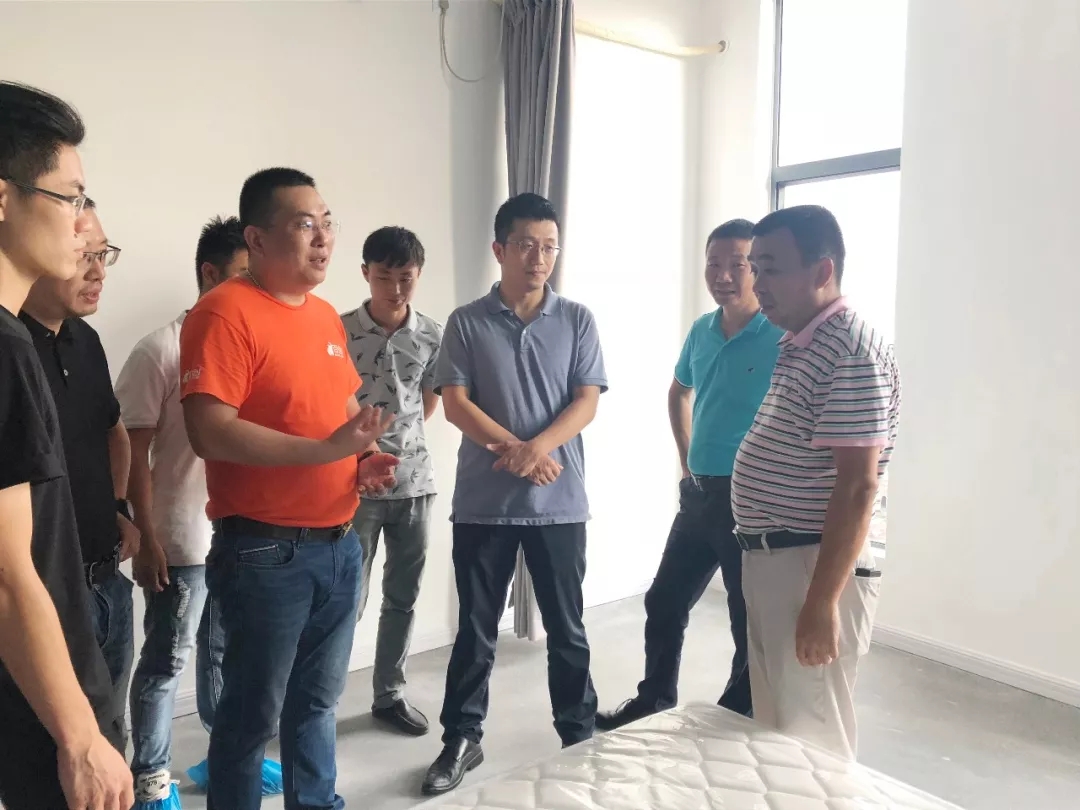 百創(chuàng)精心打造碧桂園集團(tuán)一級項(xiàng)目--BIG+碧家國際社區(qū)并獲高度贊揚(yáng)