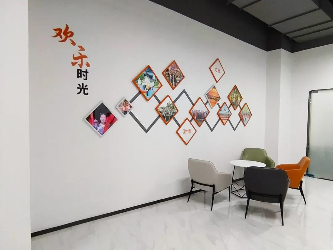 百創(chuàng)精品項(xiàng)目 | 百創(chuàng)集團(tuán)總承建的鴻榮源物業(yè)培訓(xùn)中心圓滿竣工！